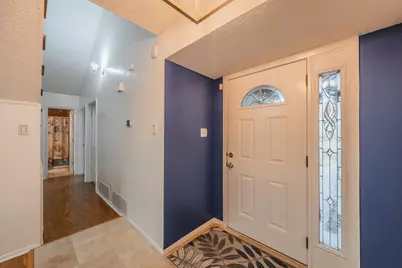 2003 Edgebrook Court, Arlington, TX 76015 - Photo 11