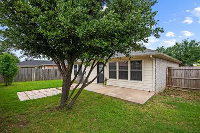 5589 Hunters Bend Lane, Dallas, TX 75249 - Photo 27