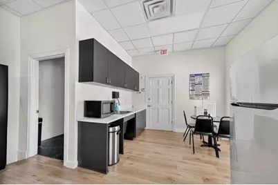 2321 Ira E Woods Avenue #Suite 120, Grapevine, TX 76051 - Photo 19