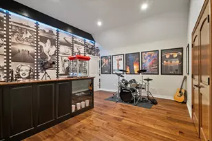 1904 W Emerald Bend Ct, Granbury, TX 76049 - Photo 27