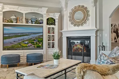 1904 W Emerald Bend Court, Granbury, TX 76049 - Photo 5