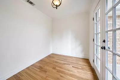 4306 Essex Court, Arlington, TX 76016 - Photo 13