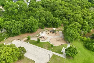 4306 Essex Ct, Arlington, TX 76016 - Photo 37