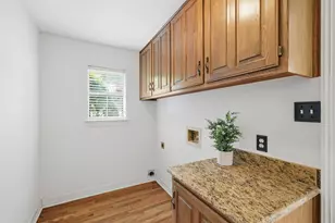 4306 Essex Ct, Arlington, TX 76016 - Photo 33