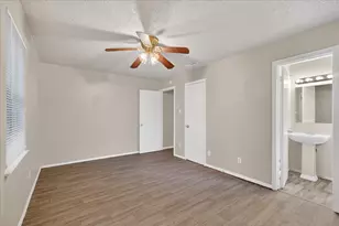 10517 Castlerock Dr, Dallas, TX 75217 - Photo 9