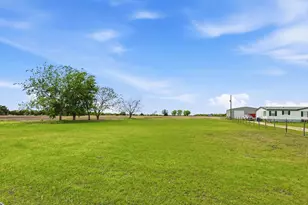 469 Emily Ln, Van Alstyne, TX 75495 - Photo 27