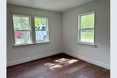 1114 Blackburn Street, Commerce, TX 75428 - Photo 7