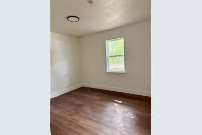 1114 Blackburn Street, Commerce, TX 75428 - Photo 11
