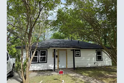 1114 Blackburn Street, Commerce, TX 75428 - Photo 1