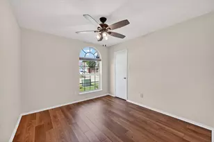548 Marybeth Dr, Burleson, TX 76028 - Photo 23