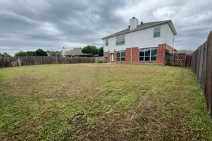 2805 Crater Lake Ln, Denton, TX 76210 - Photo 21
