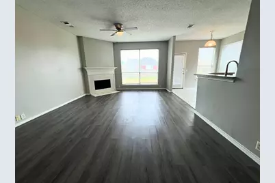 2805 Crater Lake Lane, Denton, TX 76210 - Photo 3