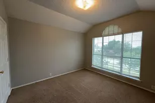 2805 Crater Lake Ln, Denton, TX 76210 - Photo 17