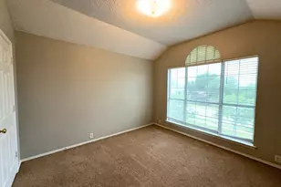 2805 Crater Lake Ln, Denton, TX 76210 - Photo 17