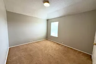 2805 Crater Lake Ln, Denton, TX 76210 - Photo 11