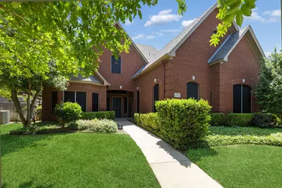 2240 Hollyhill Lane, Denton, TX 76205 - Photo 3