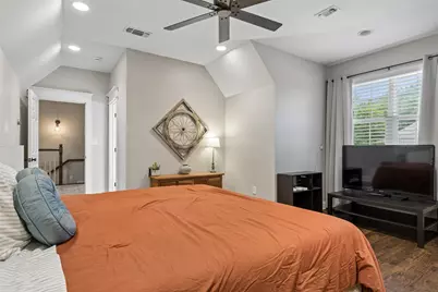 2240 Hollyhill Lane, Denton, TX 76205 - Photo 21