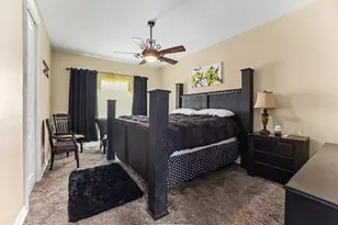 505 S Bluegrove Rd, Lancaster, TX 75146 - Photo 17