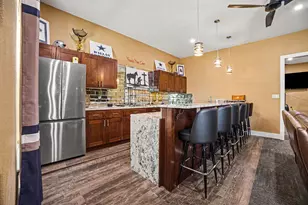 505 S Bluegrove Rd, Lancaster, TX 75146 - Photo 11