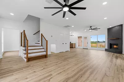 2712 Pioneer Lane, Lancaster, TX 75146 - Photo 3