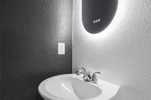 2712 Pioneer Ln, Lancaster, TX 75146 - Photo 13