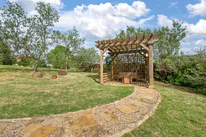 608 Elm Hill Boulevard, Burleson, TX 76028 - Photo 23