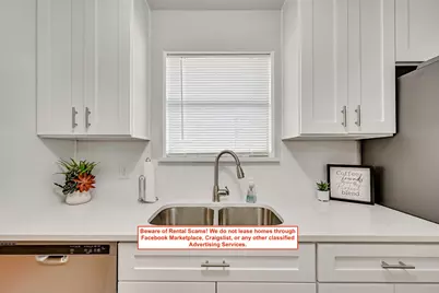 320 Gardenia Court, Burleson, TX 76028 - Photo 11