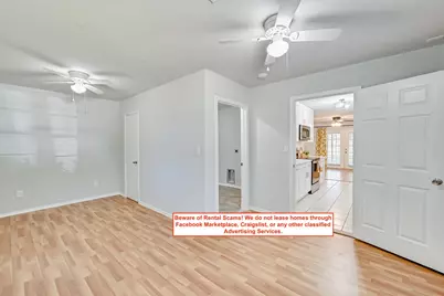 320 Gardenia Court, Burleson, TX 76028 - Photo 13