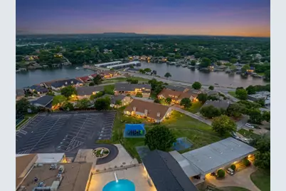 4507 Overlook Court, Granbury, TX 76049 - Photo 39