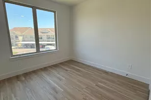 5632 Mesa Cir, Dallas, TX 75235 - Photo 11