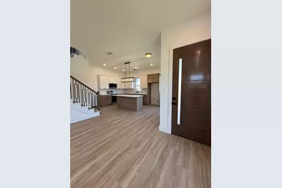 5632 Mesa Circle, Dallas, TX 75235 - Photo 3