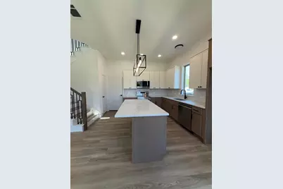 5632 Mesa Circle, Dallas, TX 75235 - Photo 5