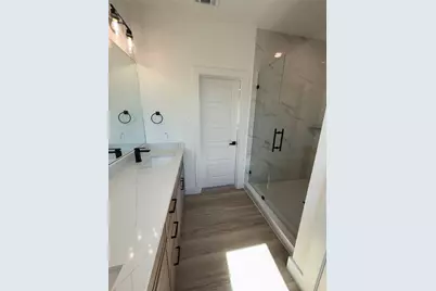 5632 Mesa Circle, Dallas, TX 75235 - Photo 31