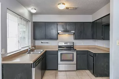 2017 Paisley Drive #A, Arlington, TX 76015 - Photo 9