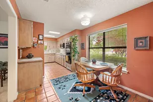 3910 Larkin Ln, Garland, TX 75043 - Photo 11