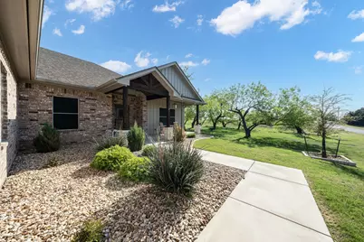 19126 White Bluff Drive, Whitney, TX 76692 - Photo 15