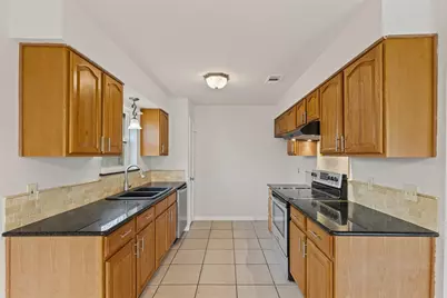 1605 Morningside Drive, Cleburne, TX 76033 - Photo 9