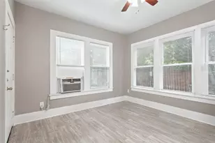 5736 Worth St, Dallas, TX 75214 - Photo 15