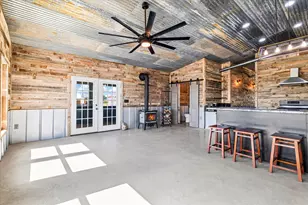 139 Co Rd 2156, Gainesville, TX 76240 - Photo 7