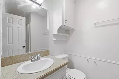 756 E Pecan Street, Hurst, TX 76053 - Photo 7