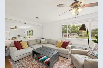 905 Hurstview Drive, Hurst, TX 76053 - Photo 7