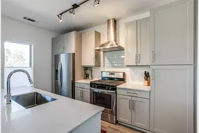 5710 McCommas Boulevard #301, Dallas, TX 75206 - Photo 3