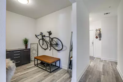 5710 McCommas Boulevard #301, Dallas, TX 75206 - Photo 15