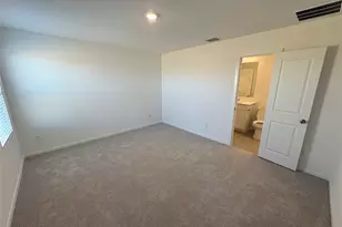 1633 Limpkin Dr, Fort Worth, TX 76140 - Photo 9