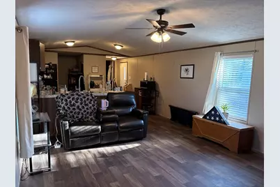 434 Valley Ridge Drive, Bridgeport, TX 76426 - Photo 9