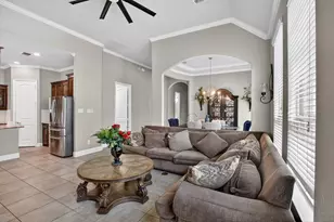 510 Garden Ave, Euless, TX 76039 - Photo 9