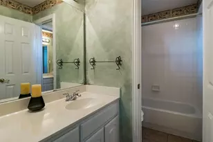 7712 Brookview Ct, Irving, TX 75063 - Photo 23