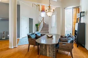 7712 Brookview Ct, Irving, TX 75063 - Photo 3