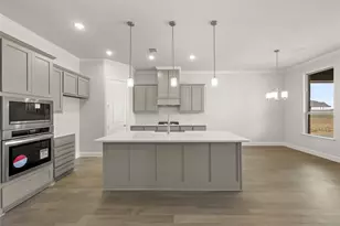 6013 Valley View Dr, Joshua, TX 76058 - Photo 7