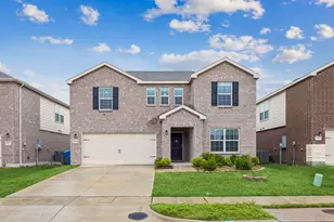1065 Castroville Dr, Forney, TX 75126 - Photo 3